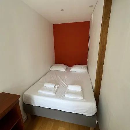 Beautiful 3 In A Serviced Appartement Parijs