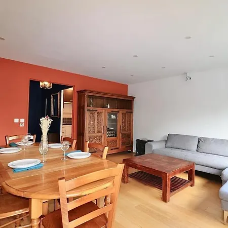 Beautiful 3 In A Serviced Appartement