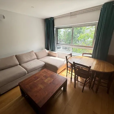 Beautiful 3 In A Serviced Appartement